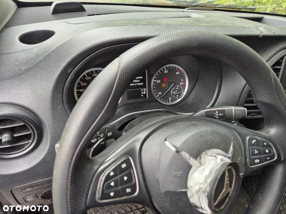 Mercedes-Benz Vito - 10