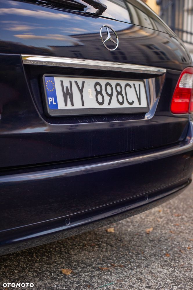 Mercedes-Benz Klasa E 320 4-Matic T Elegance - 11