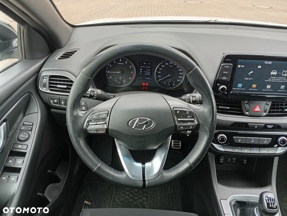 Hyundai i30 1.4 GO - 17