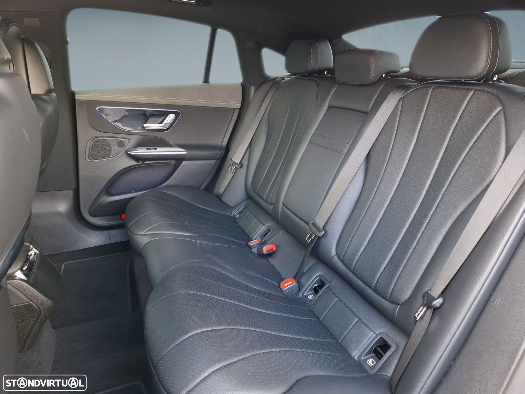 Mercedes-Benz EQE 350 Edition - 14