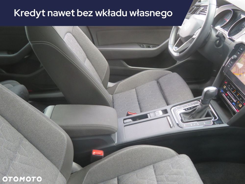 Volkswagen Passat Variant - 11