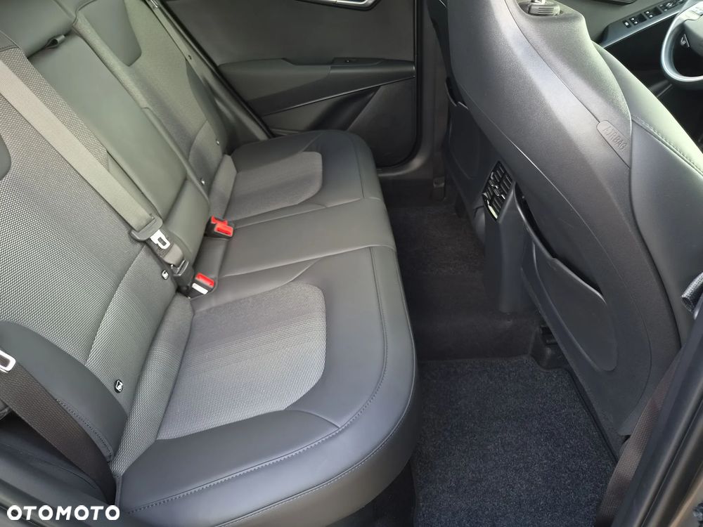 Kia Niro 1.6 GDI Hybrid Business Line - 27