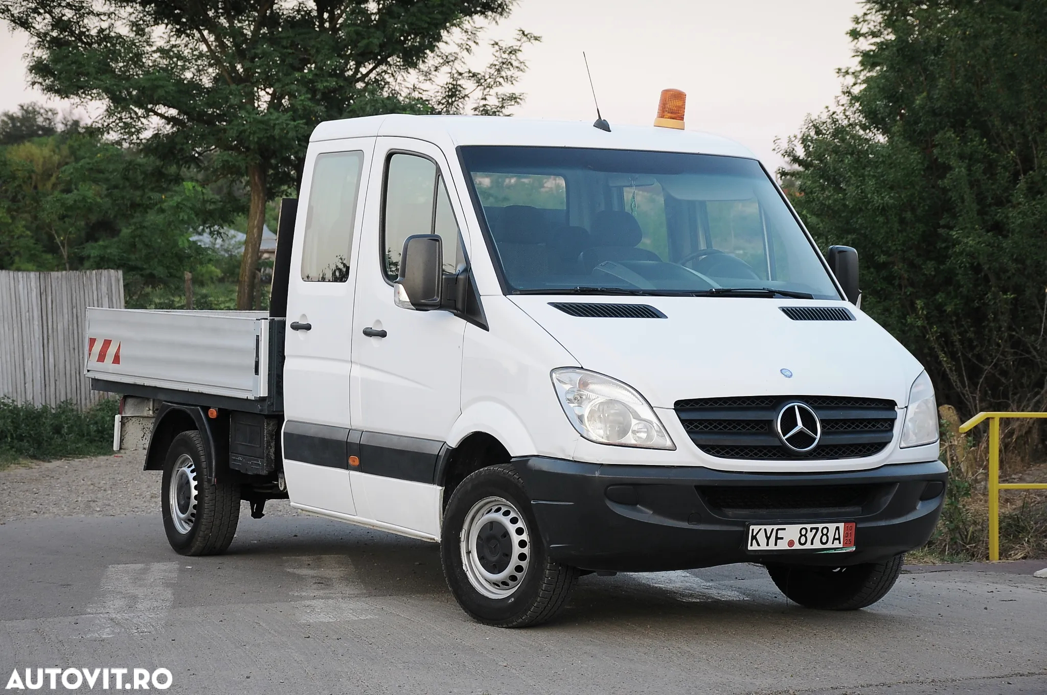 Mercedes-Benz Sprinter - 2