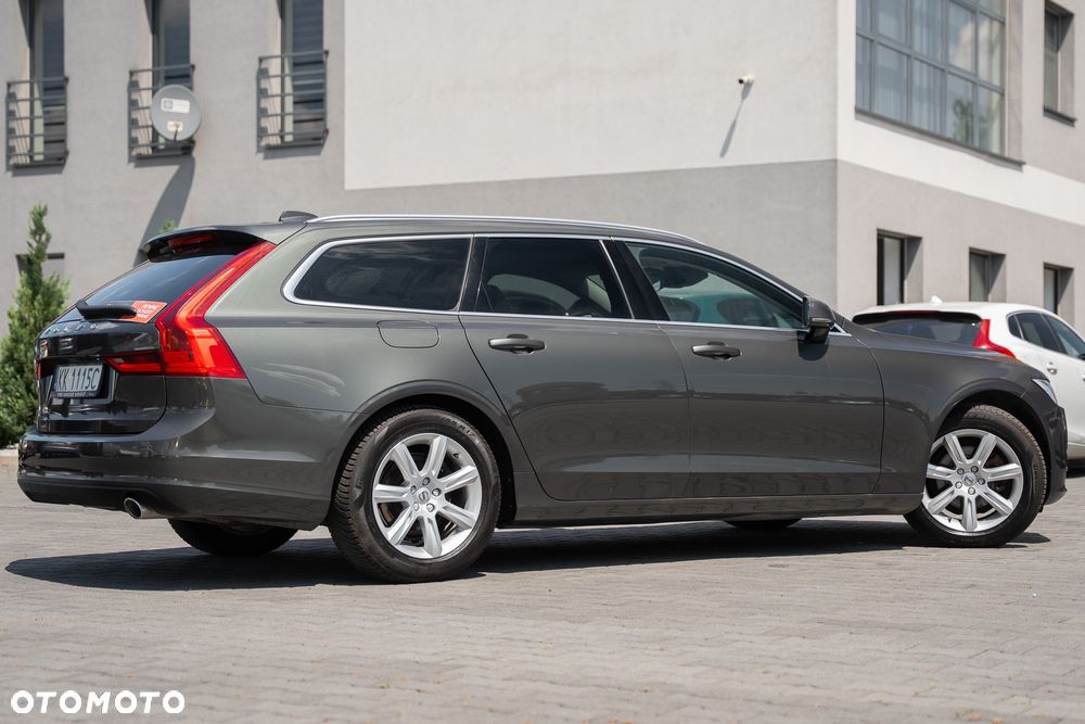 Volvo V90 D3 Geartronic Momentum Pro - 13