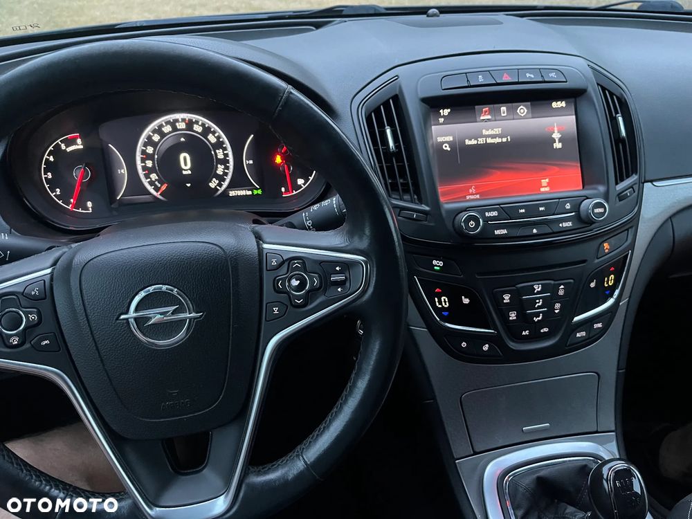 Opel Insignia 2.0 CDTI Cosmo ecoFLEX S&S - 11
