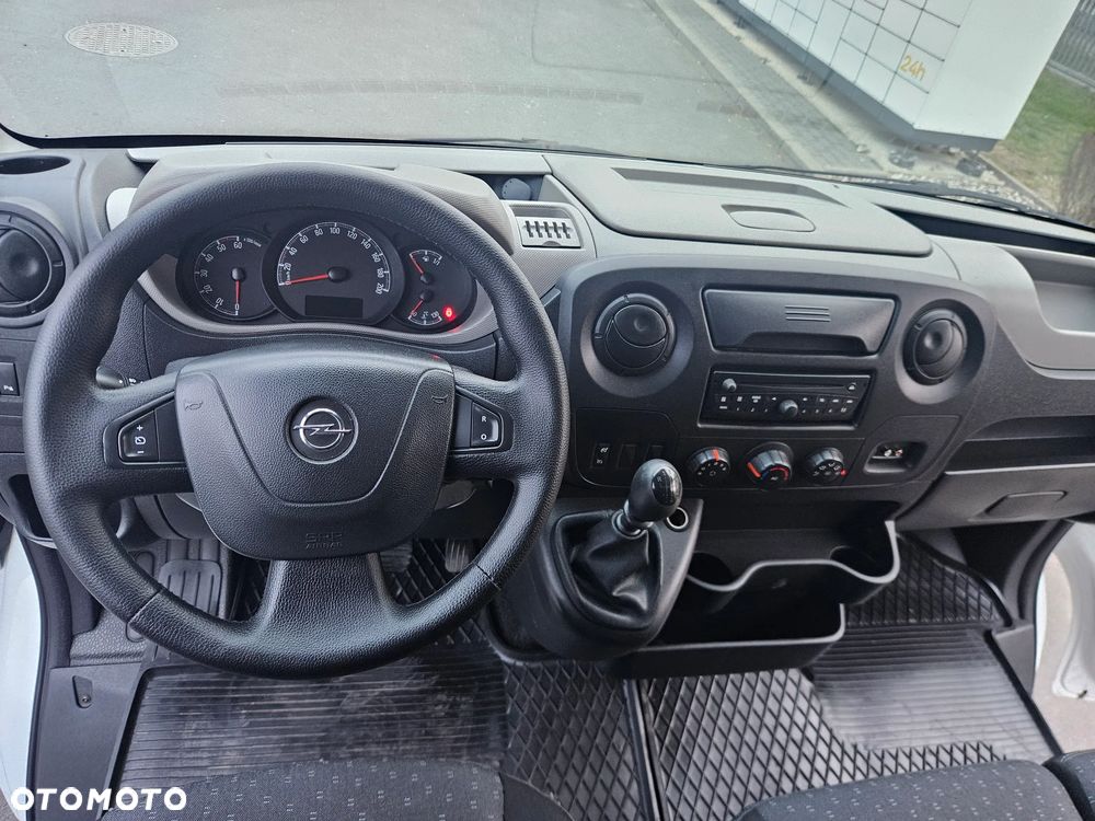 Opel Movano - 25