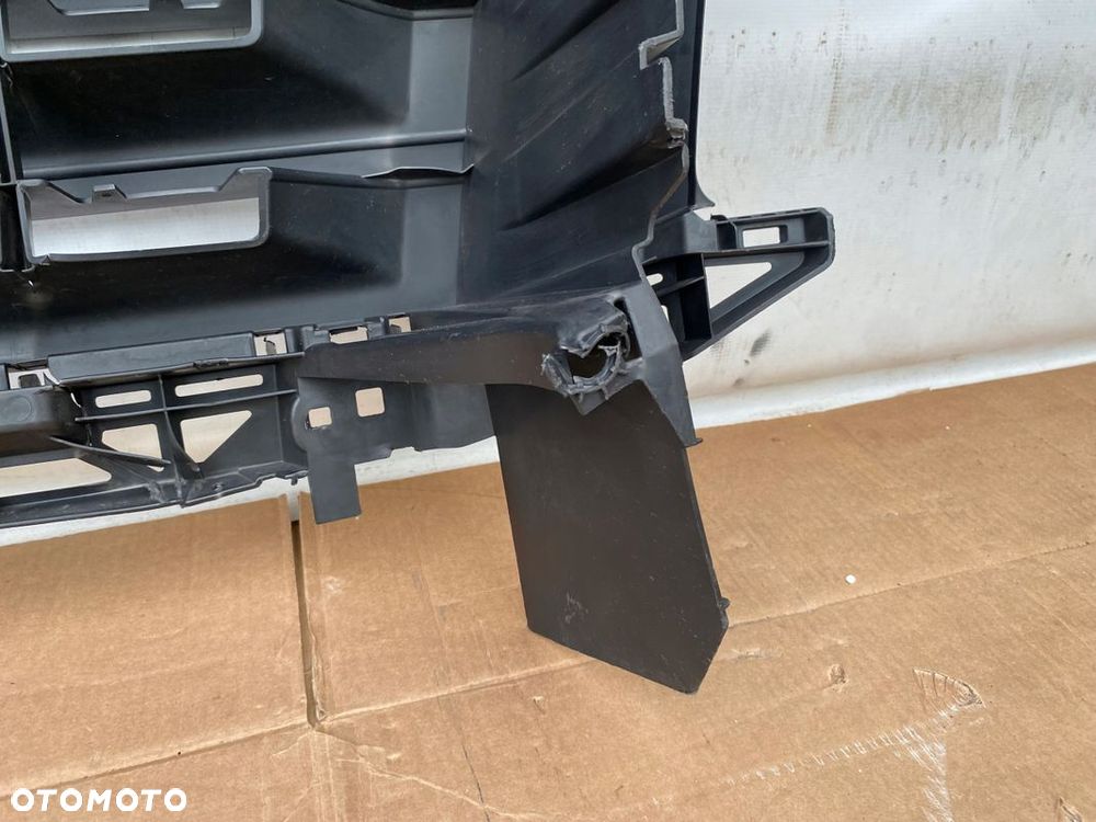 VW CRAFTER LIFT 2011- ATRAPA GRILL EMBLEMAT CHROM ORYGINALNA 2E0853653 - 12