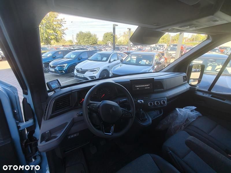 Renault Master - 11