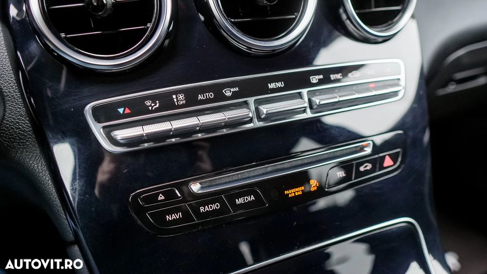 Mercedes-Benz GLC 250 d 4MATIC 9G-TRONIC - 15