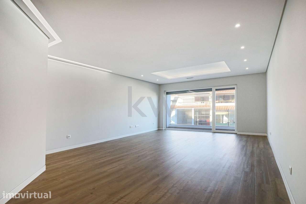 Apartamento T3 Novo em Carcavelos com Excelentes Acabamentos - Grande imagem: 3/45