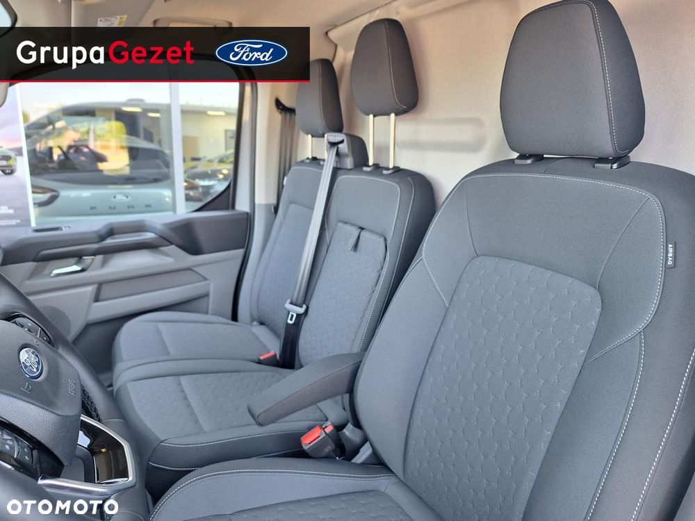 Ford Transit Custom - 12