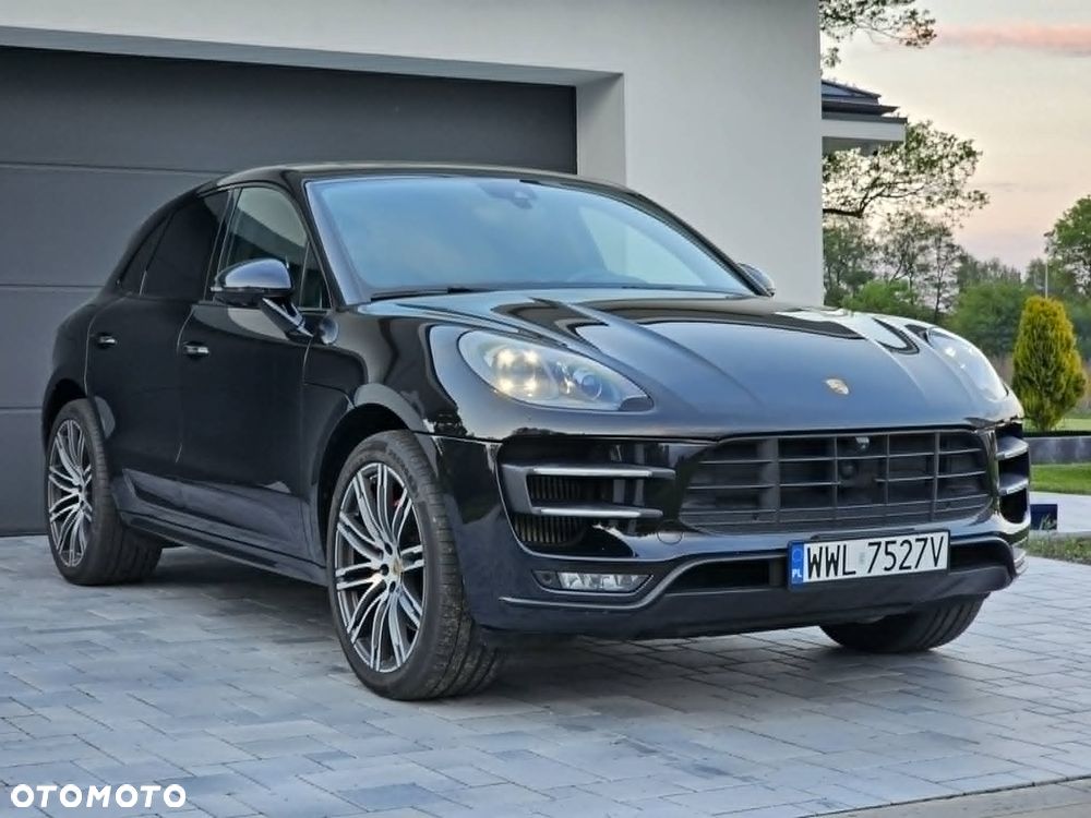 Porsche Macan Turbo PDK - 2