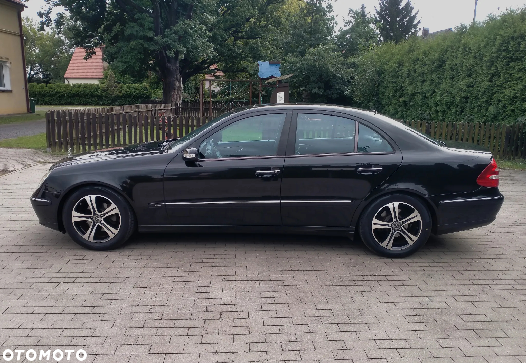 Mercedes-Benz Klasa E - 10