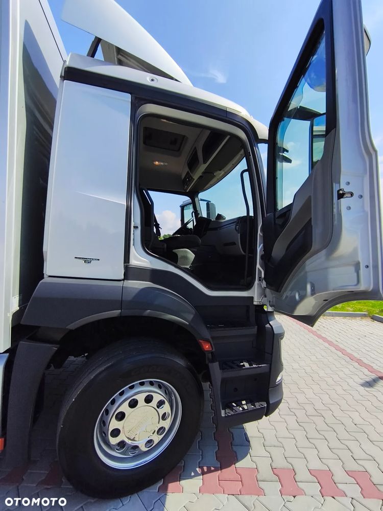 Mercedes-Benz ANTOS 25.40 - 10