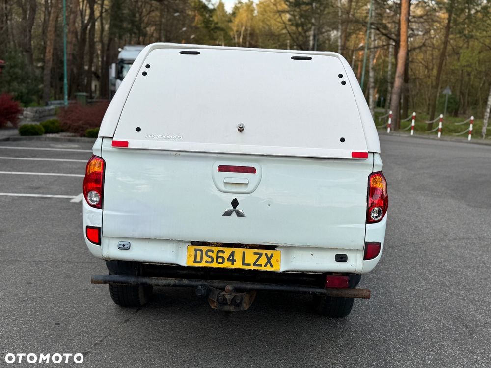 Mitsubishi L200 2.5 DID DC Intense + - 6