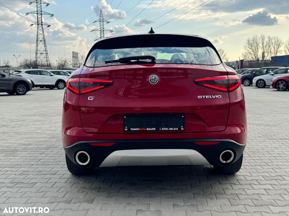 Alfa Romeo Stelvio 2.2 16V AT8 Q4 Lusso Ti - 6