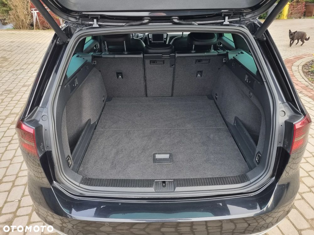 Volkswagen Passat Variant 2.0 TDI BMT Highline DSG7 - 12