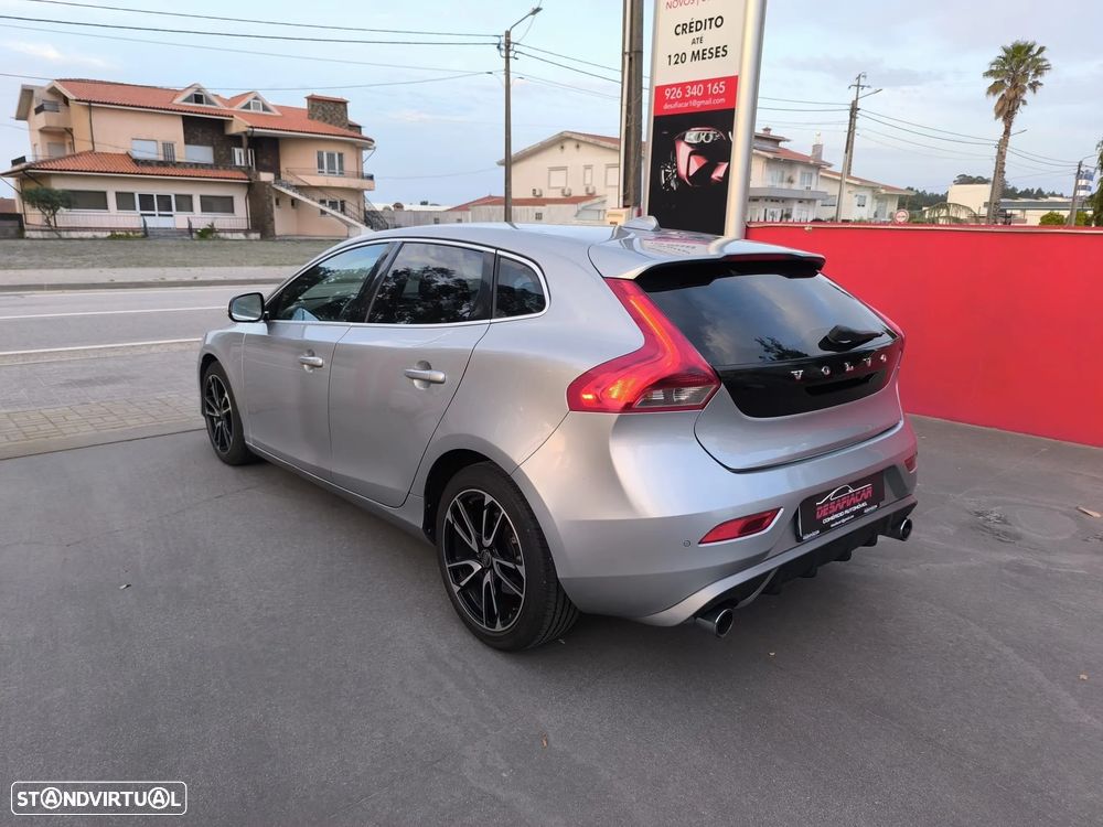 Volvo V40 1.6 D2 R-Design - 7