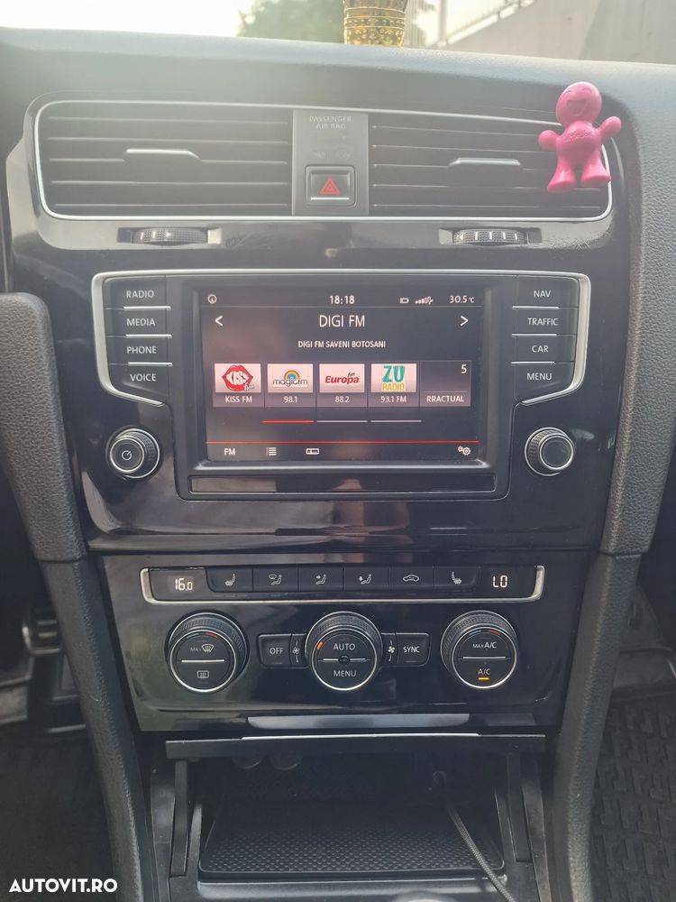 Volkswagen Golf 1.6 TDI BlueMotion Technology Allstar - 11