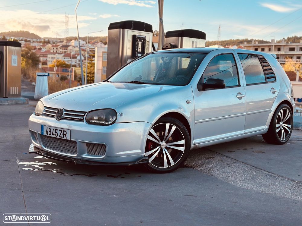 VW Golf - 3