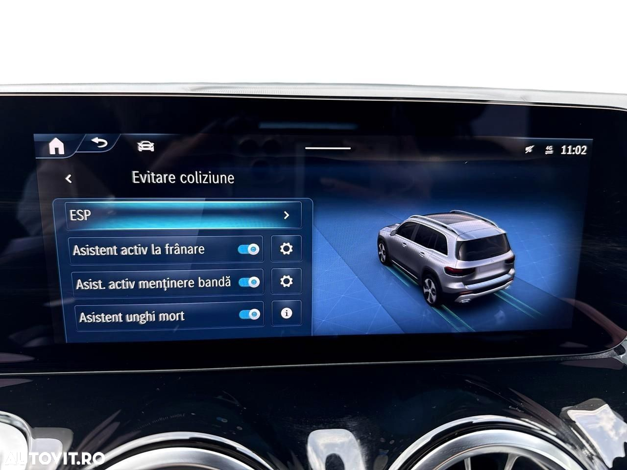 Mercedes-Benz GLB - 21