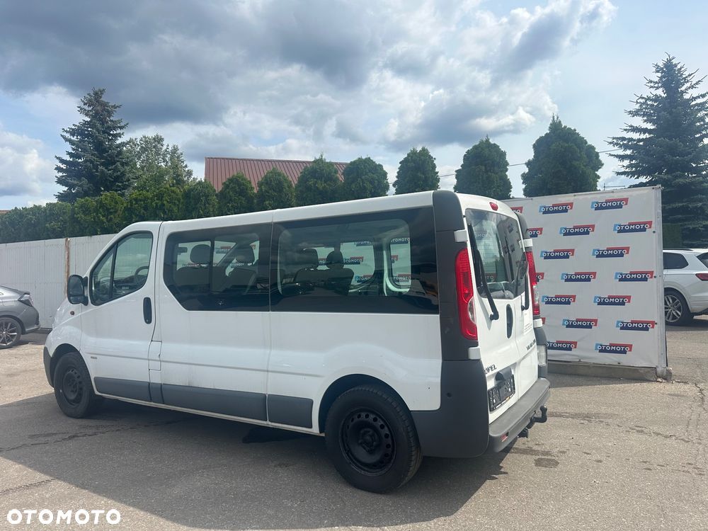Opel Vivaro L2H1 2.9t Essentia - 7
