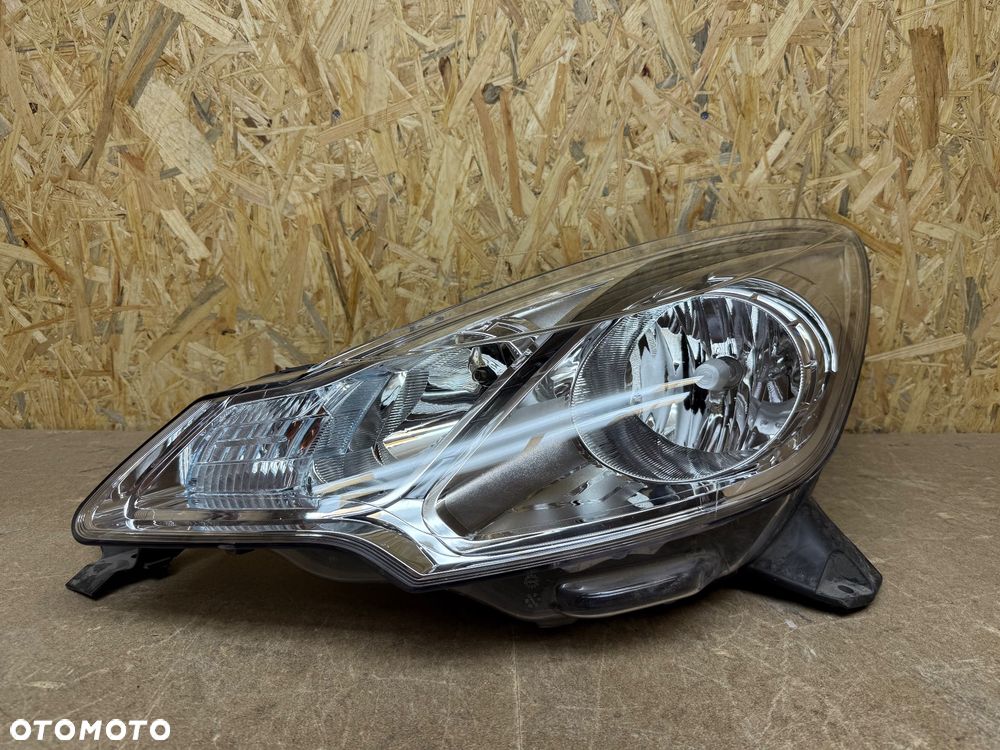 LAMPA LEWA REFLEKTOR LEWY PRZÓD CITROEN C3 II DS3 9677038280 VP9PVX-13W030-CM - 1