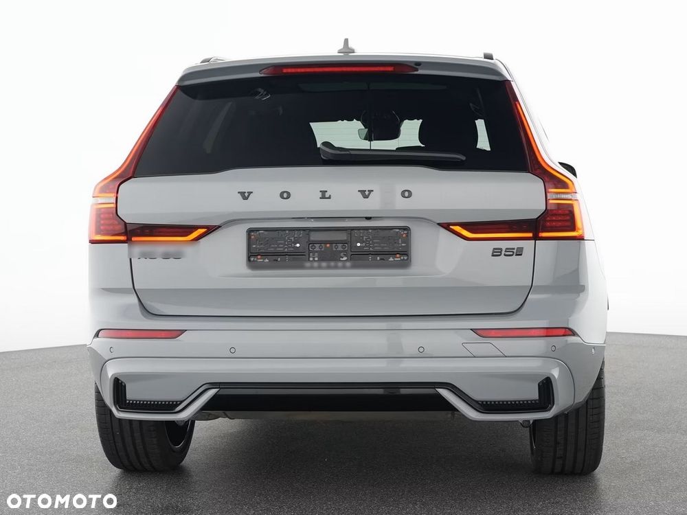 Volvo XC 60 B5 B AWD Ultra Black Edition - 5