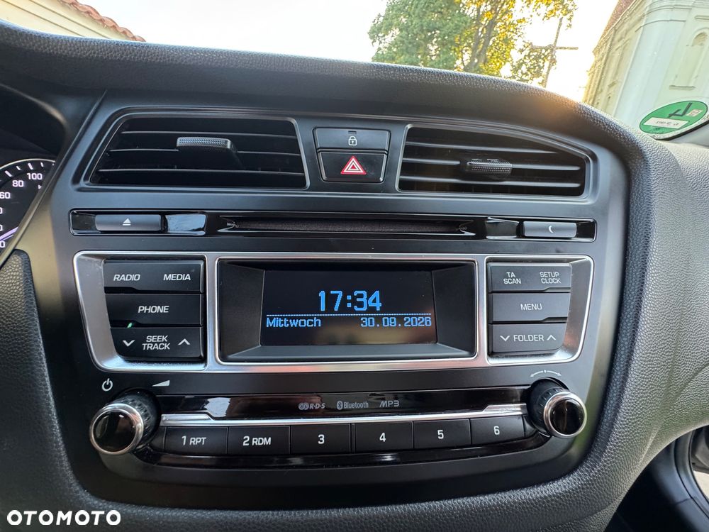 Hyundai i20 - 15