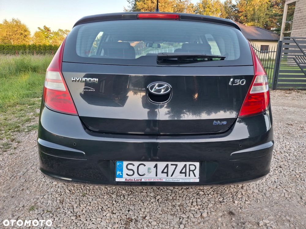 Hyundai i30 1.4 Classic - 10