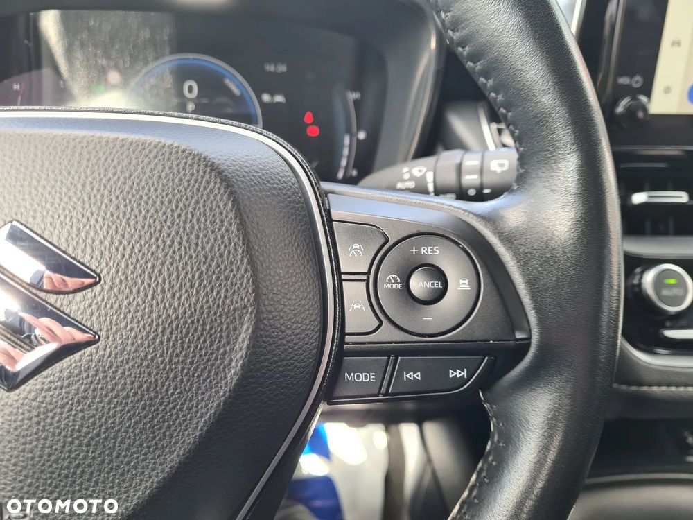 Suzuki Swace 1.8 Hybrid Premium Plus CVT - 15