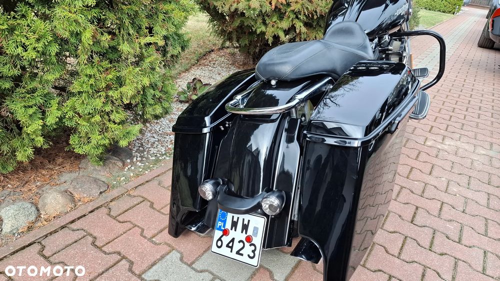 Harley-Davidson Touring Street Glide - 9