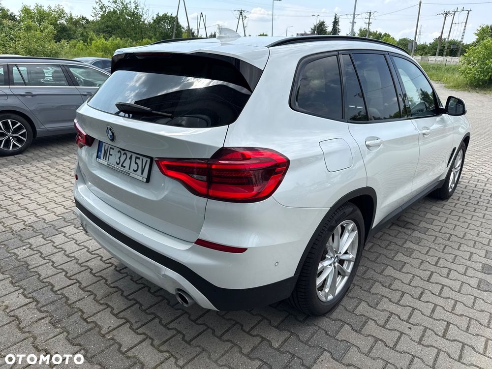 BMW X3 xDrive20d xLine - 9