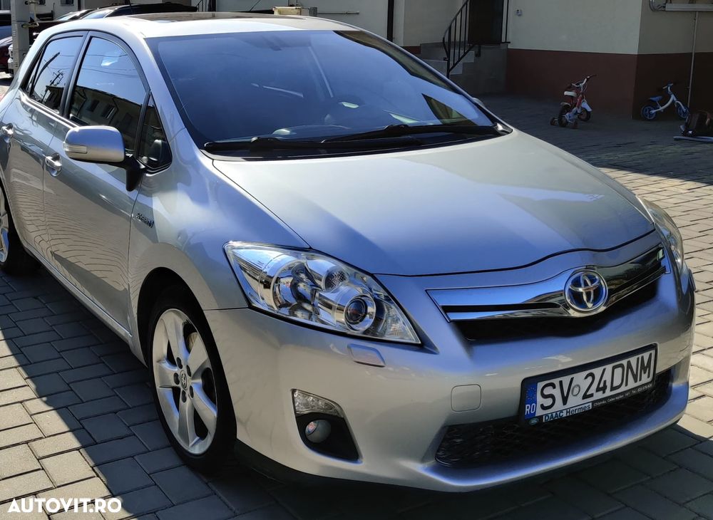 Toyota Auris - 1