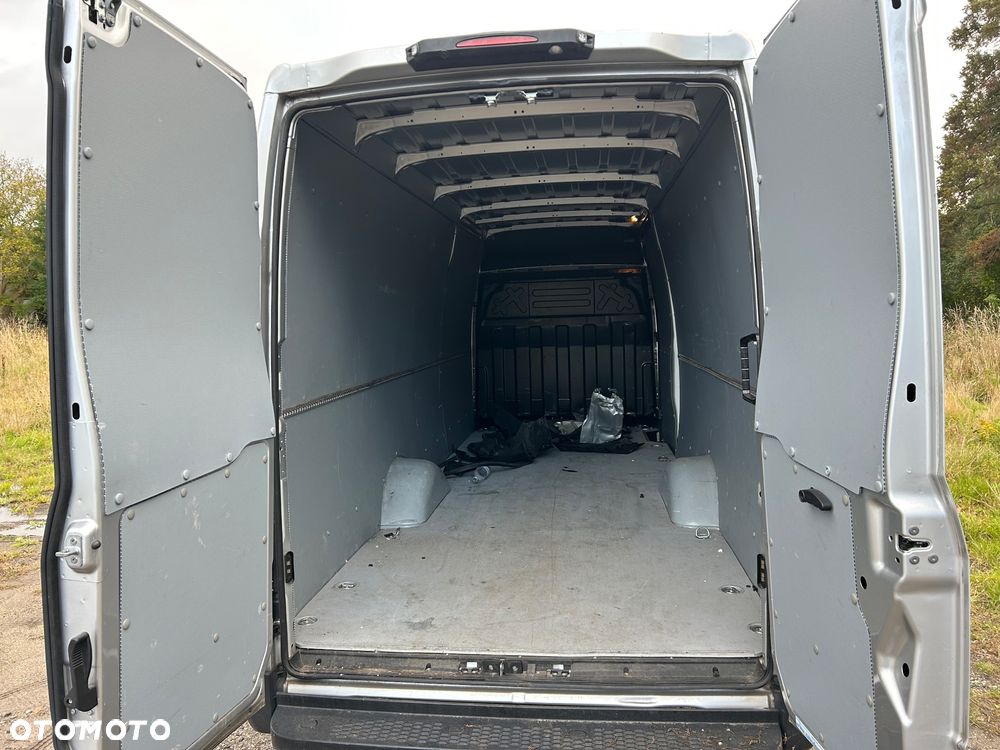 Iveco Daily 35s18 - 4
