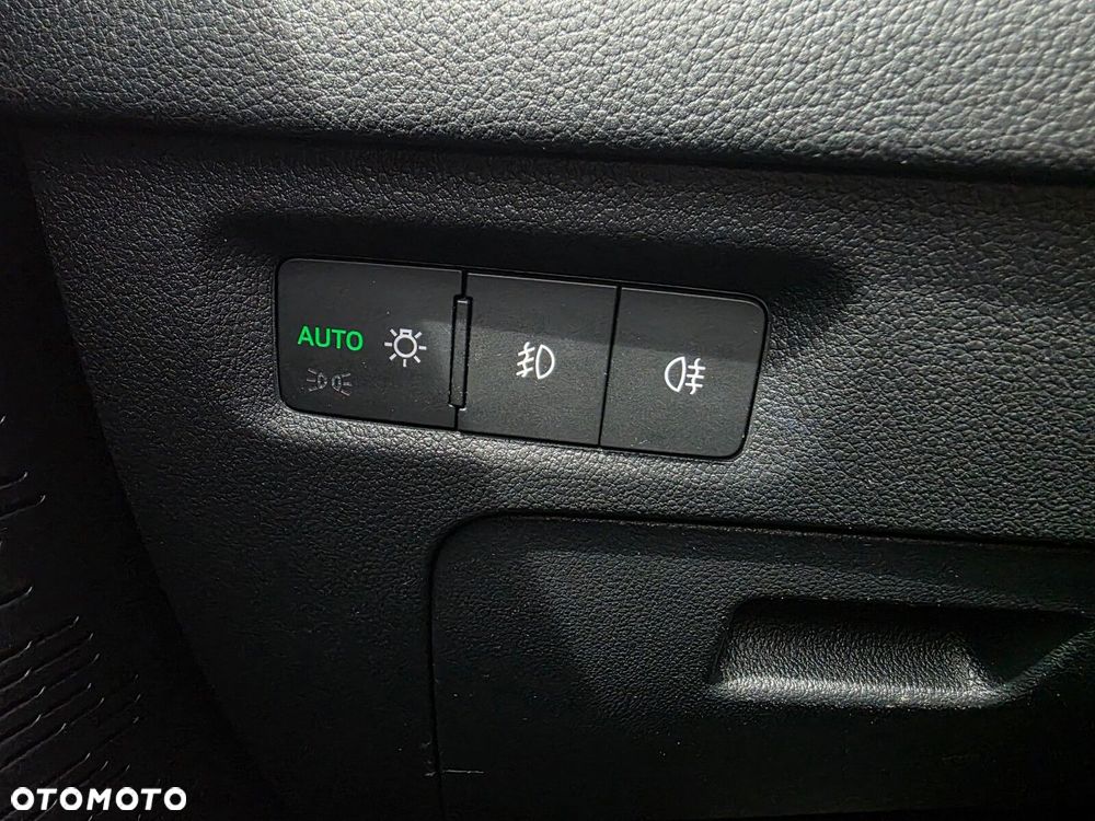 Skoda Octavia 1.5 TSI e-Tec Style DSG - 11