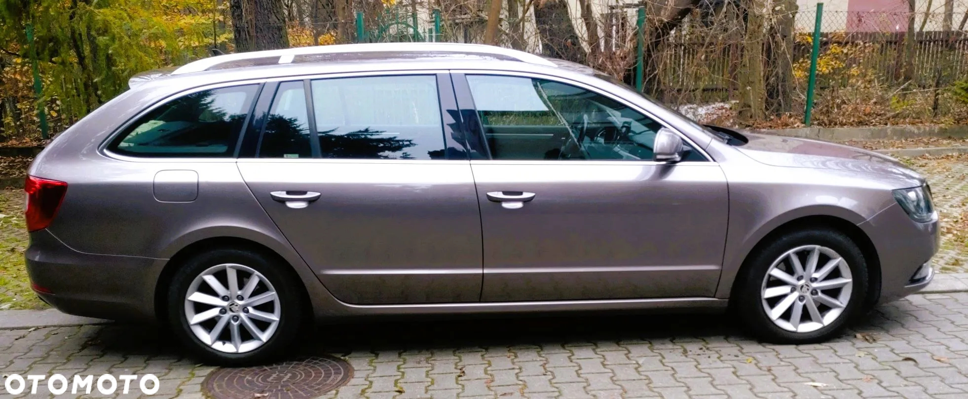 Skoda Superb 2.0 TDI Ambition DSG - 10