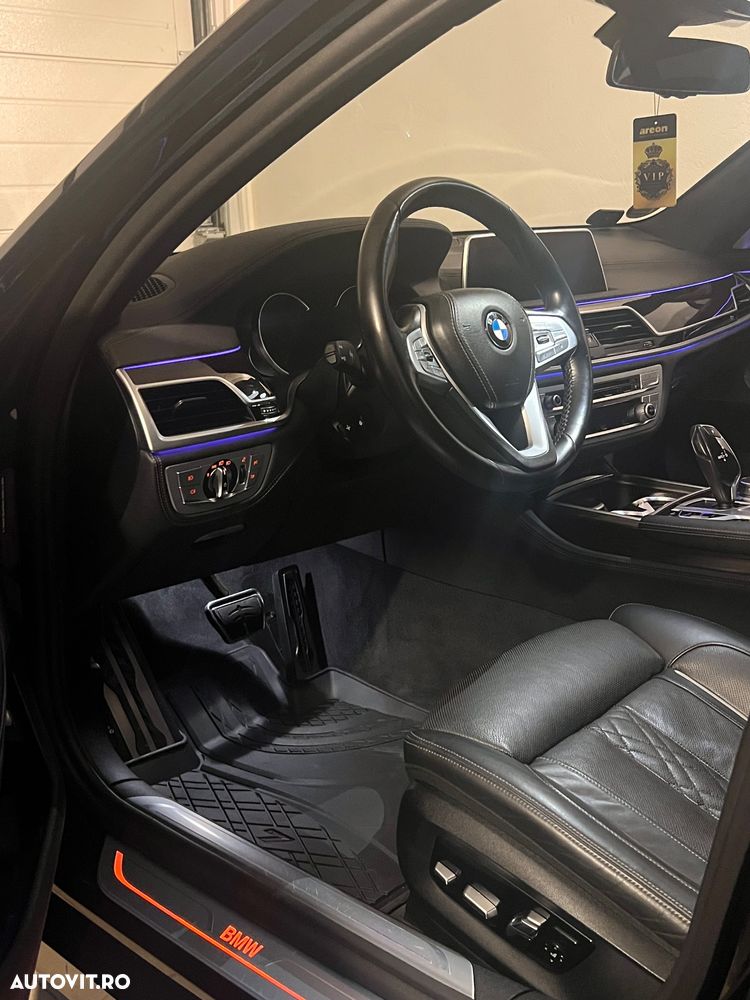 BMW Seria 7 - 23