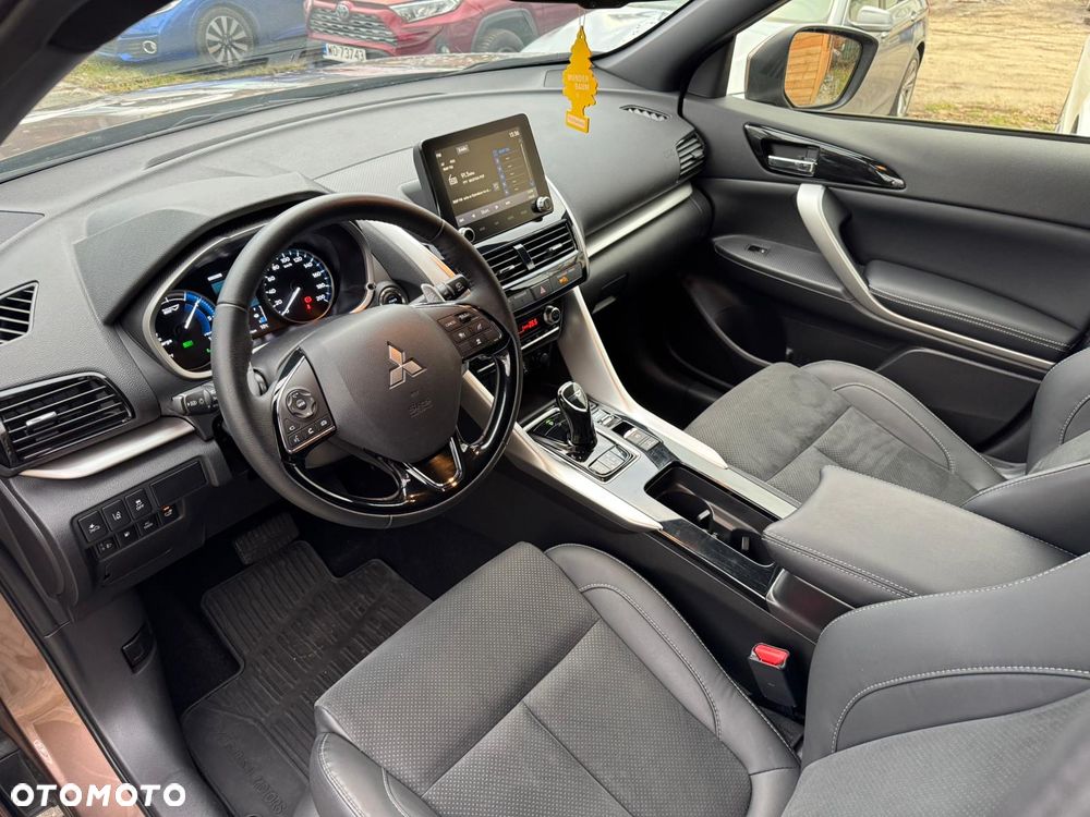 Mitsubishi Eclipse Cross 4WD Plus Select - 10