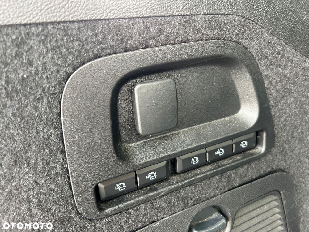 Ford Galaxy 2.5 Duratec FHEV TITANIUM - 22