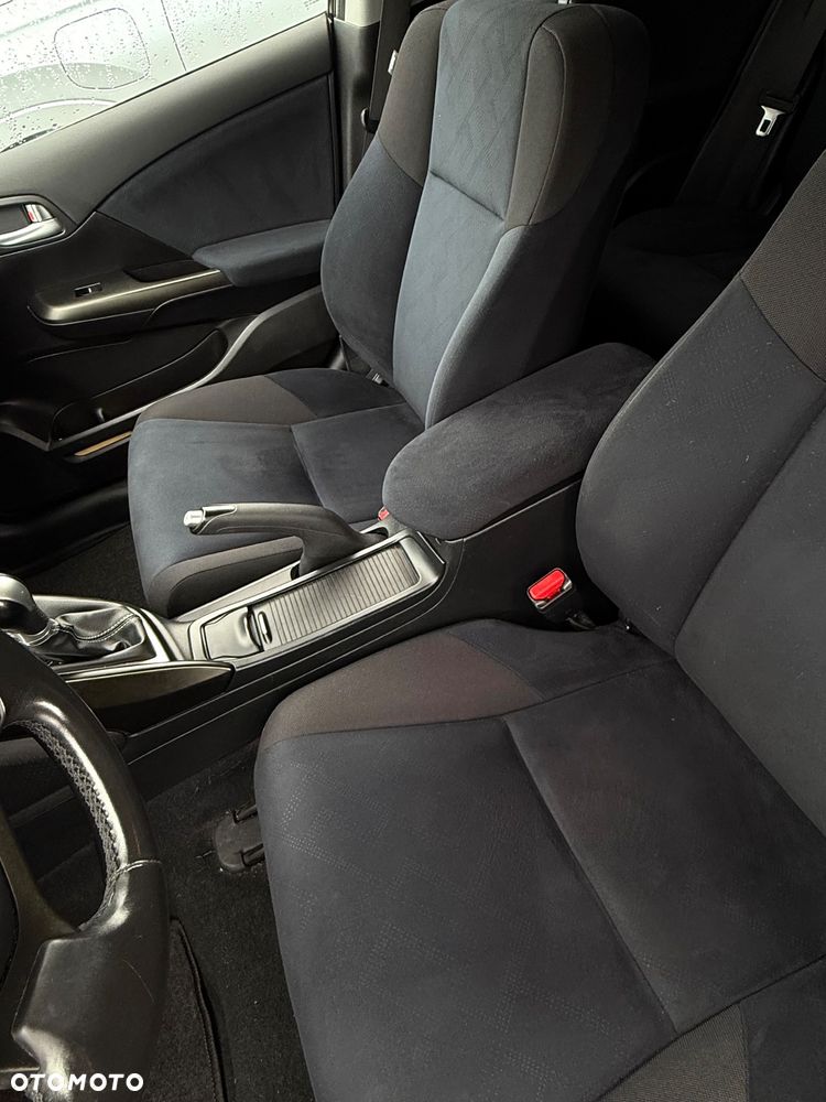 Honda Civic 1.8i-VTEC Sport - 8