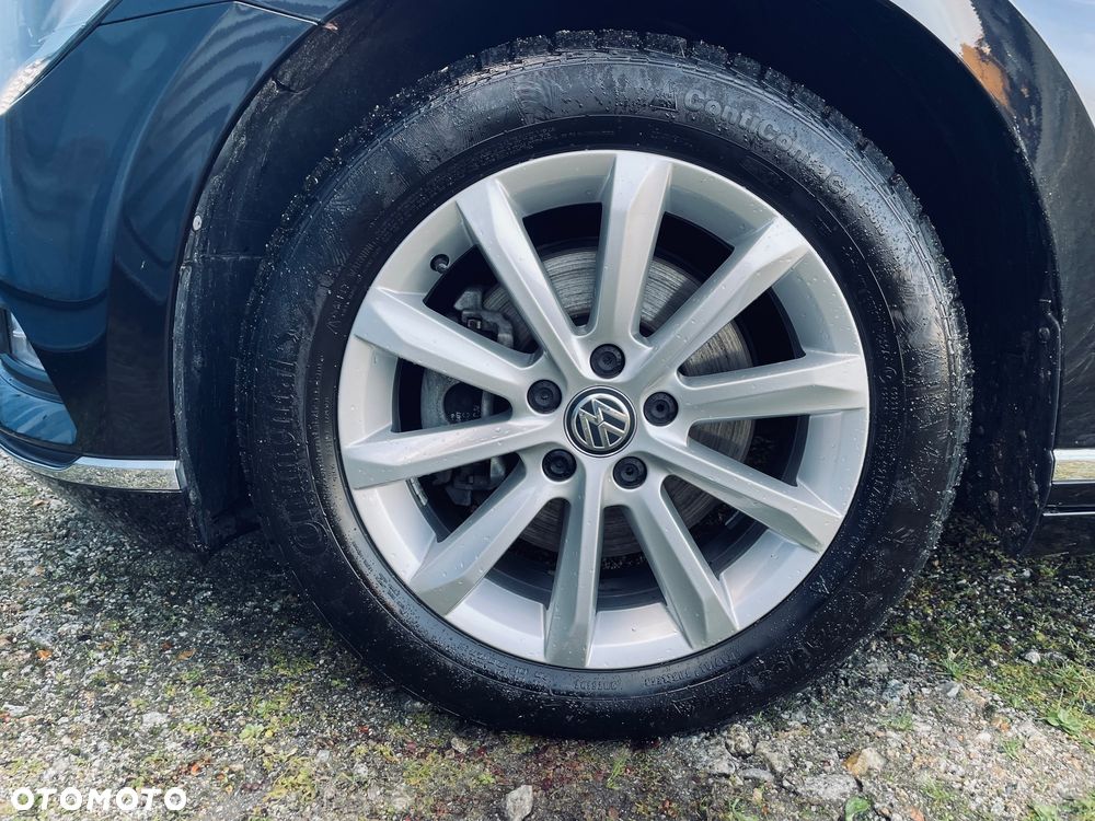 Volkswagen Passat 2.0 TDI (BlueMotion Technology) Highline - 19