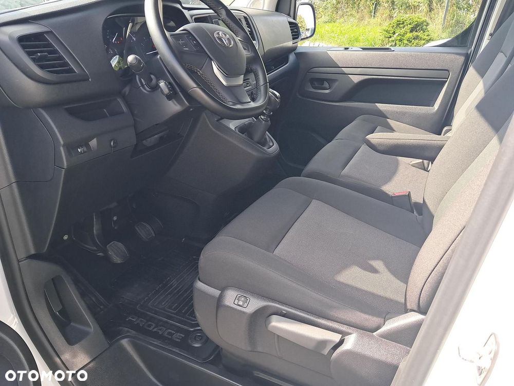 Toyota PROACE - 11