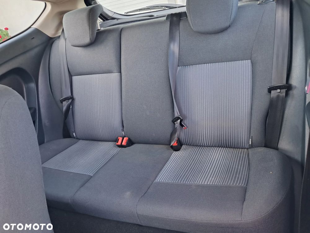 Ford Fiesta 1.25 Ambiente - 10
