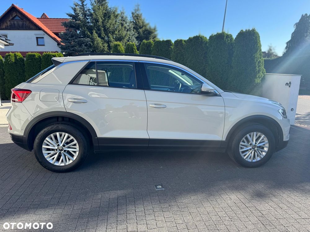 Volkswagen T-Roc - 9