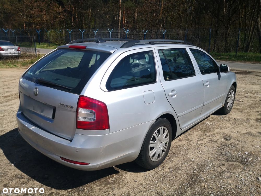 Skoda Octavia - 10