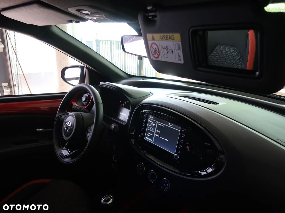 Toyota Aygo 1.0 VVT-i Color Edition - 30