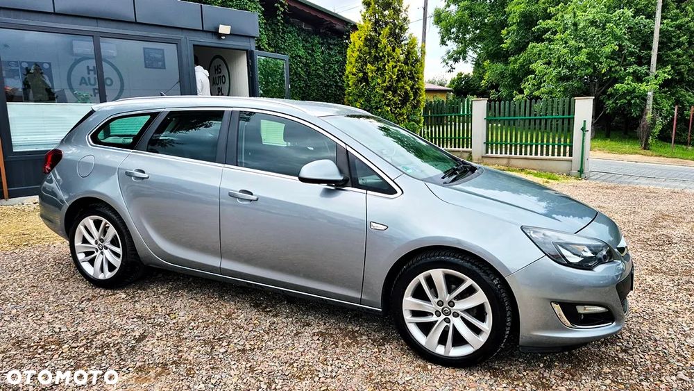 Opel Astra 1.4 T Cosmo - 7