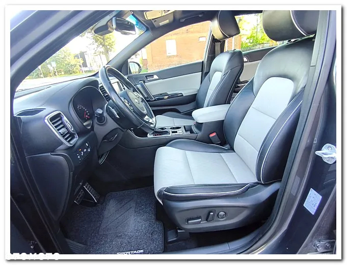 Kia Sportage 2,0 CRDI AWD Vision - 27