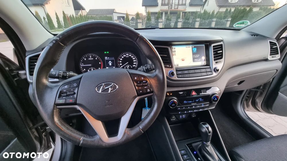 Hyundai Tucson 2.0 CRDi 4WD Automatik Passion Plus - 32